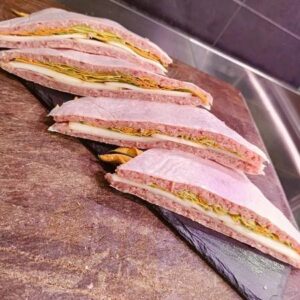 tramezzini di vitello consegna a Roma
